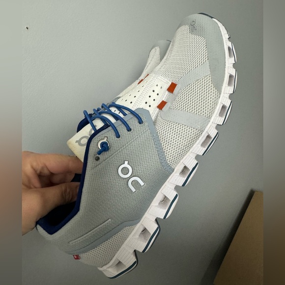 On Running Shoes - On Cloud Running Shoes Women’s Size 9.5
